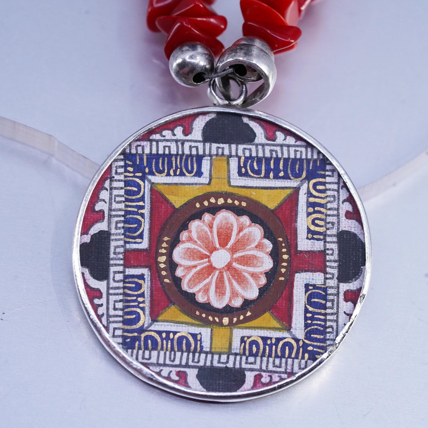 15+2", southwestern Sterling Silver 925 Necklace coral Beads and circle pendant