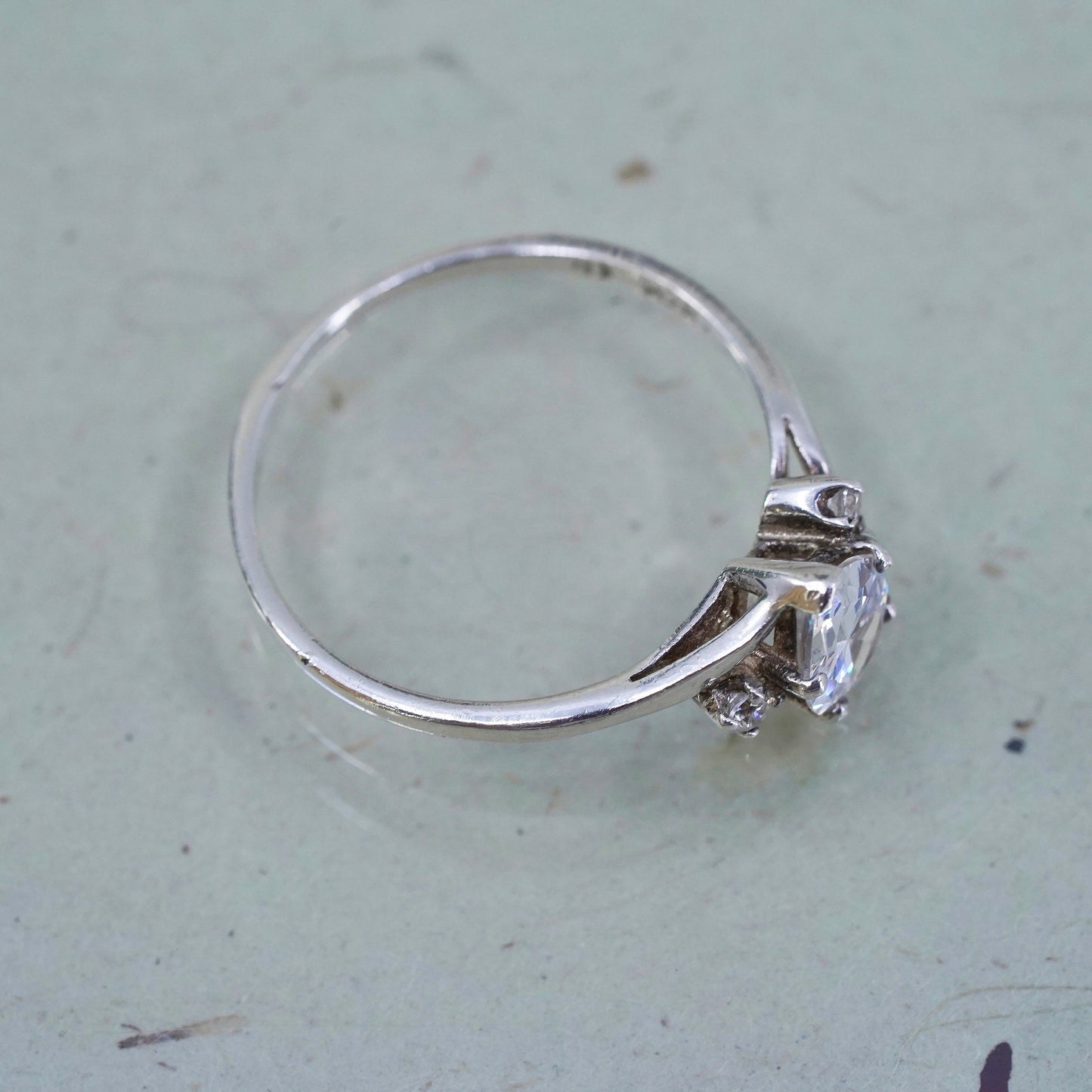 Size 9.5, Sterling silver ring, 925 silver w/ teardrop cut cz, engagement ring