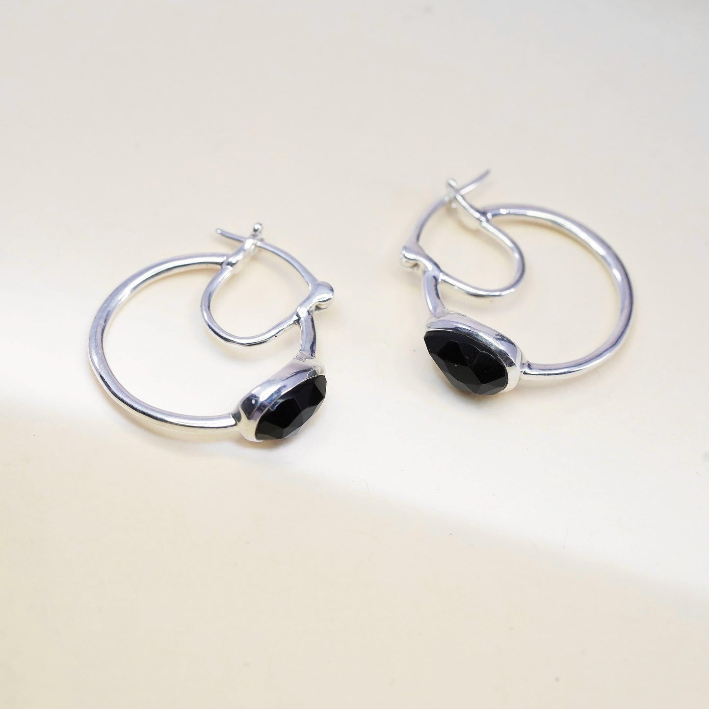 1" Vintage D’Joy sterling silver bold loop earrings, hoops teardrop black onyx
