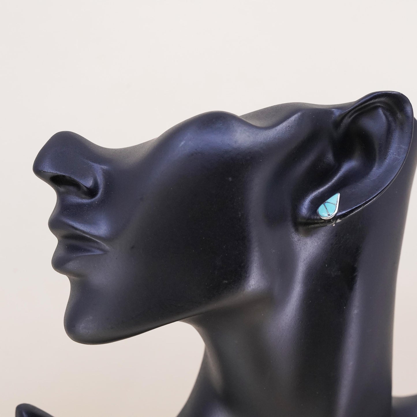 Vintage southwestern Sterling 925 silver stud with turquoise, single earring