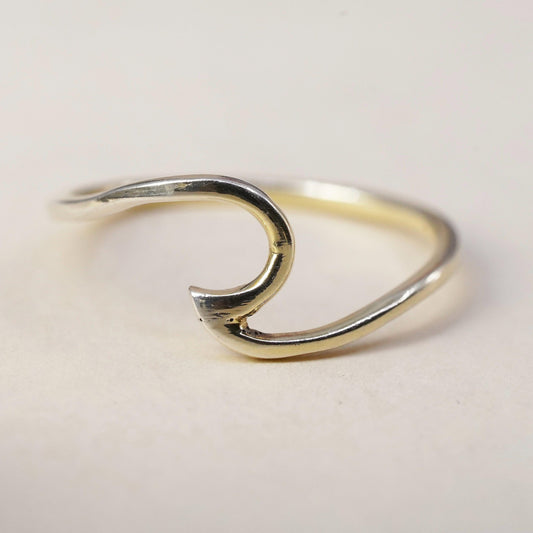 Size 6.5, VTG vermeil gold over sterling 925 silver handmade ring, wavy band