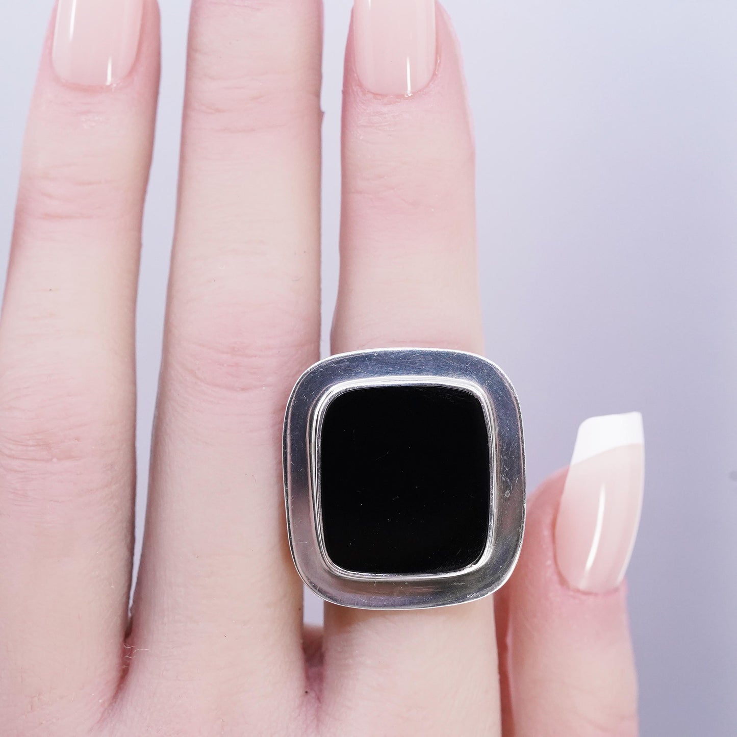 Size 6, vintage Mexican Sterling 925 silver handmade ring w/ square onyx inlay