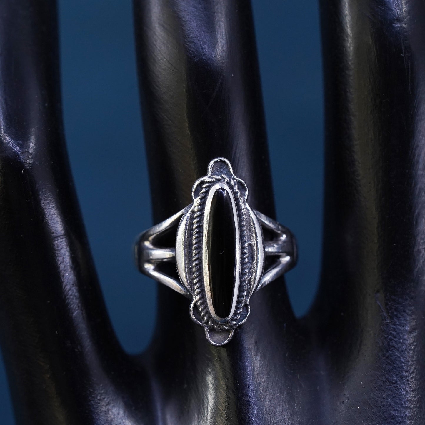 Size 5.75, southwestern Sterling silver 925 handmade stackable ring with onyx