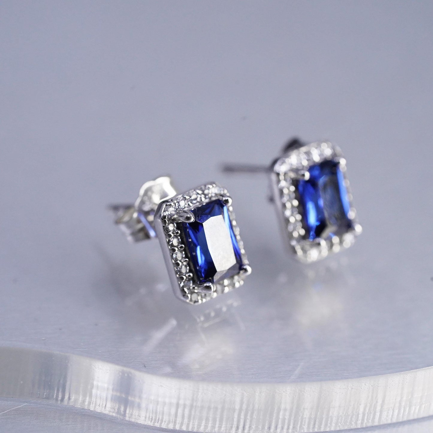 SUN Sterling 925 silver earrings, studs emerald cut sapphire cluster diamonds