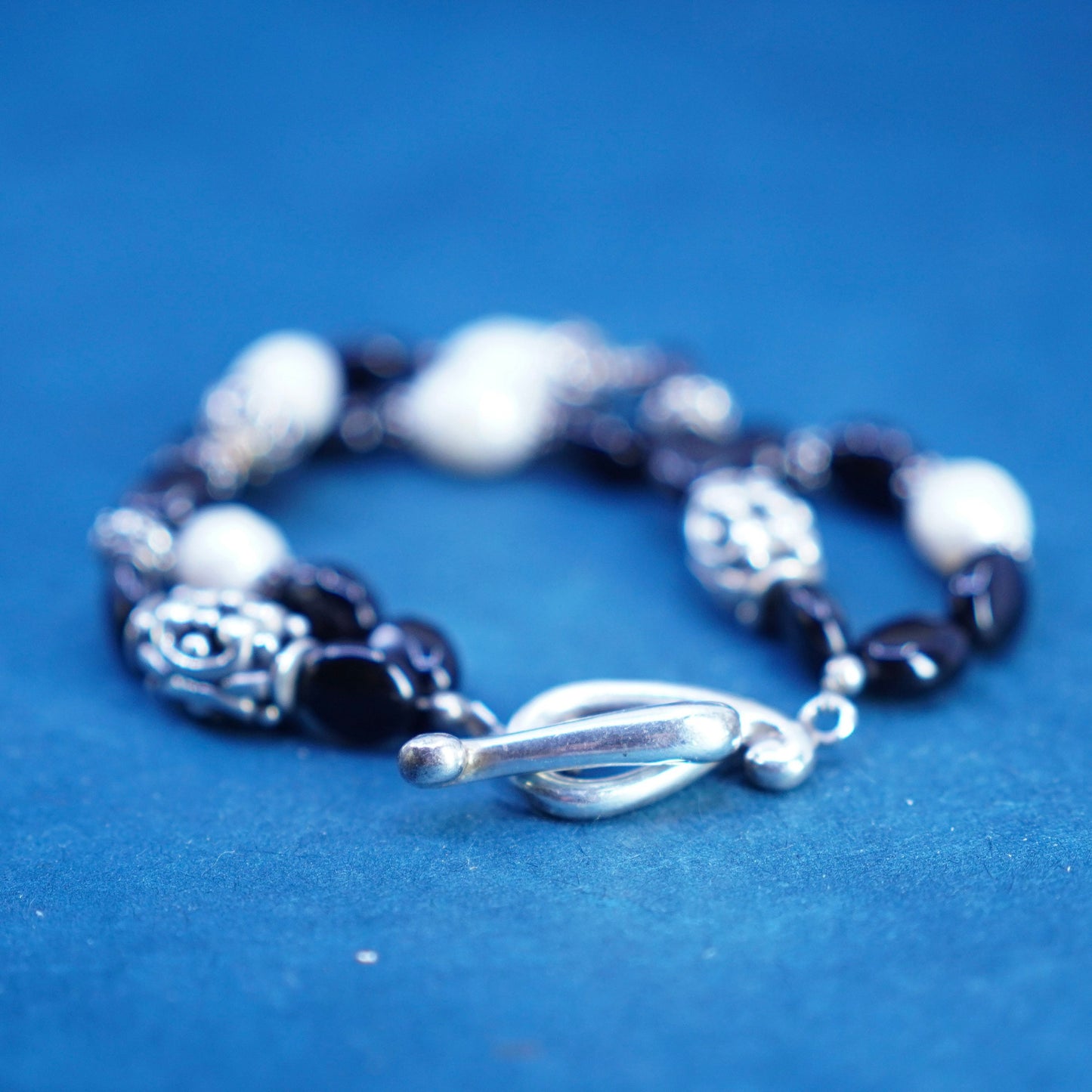 7”, vintage Sterling 925 silver handmade bracelet, obsidian and pearl beads