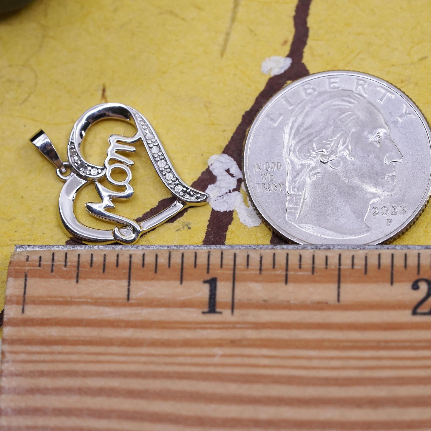 Vintage Sterling silver handmade pendant, 925 heart with “mom” diamond details