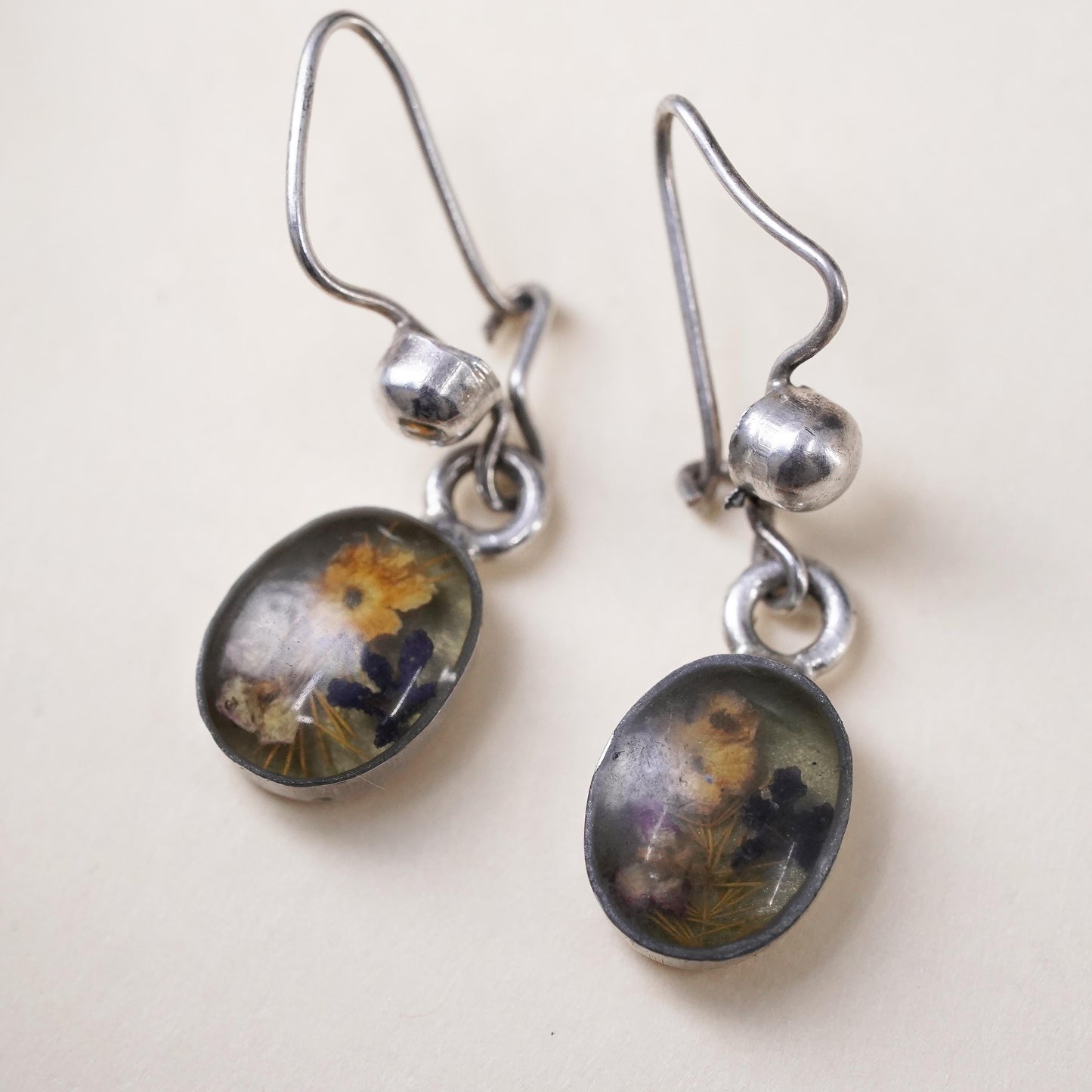 Vintage sterling 925 silver handmade oval earrings with resin flower