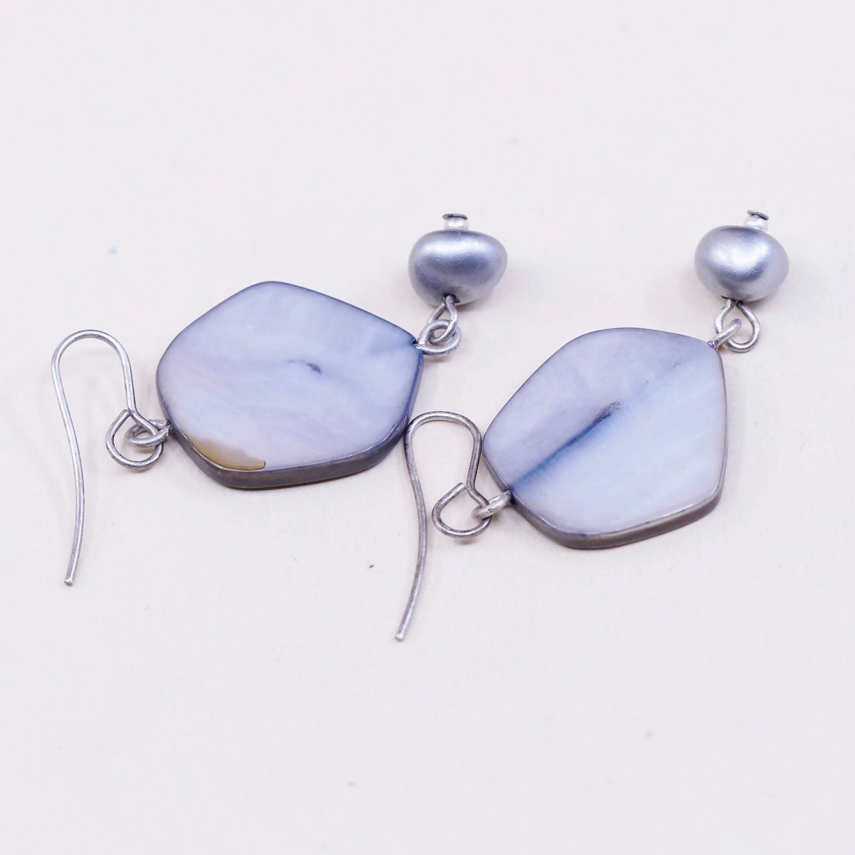 vtg sterling 925 silver handmade earrings w/ mother of pearl disc with pearl