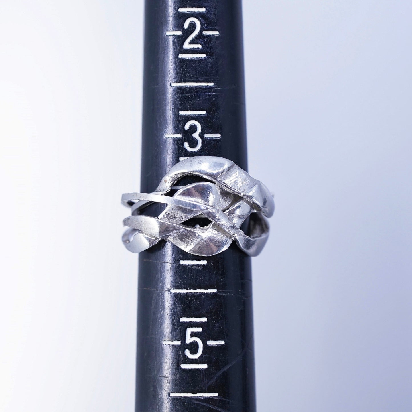 Size 4, vintage Sterling silver handmade cross ring, puzzle 925 entwined band