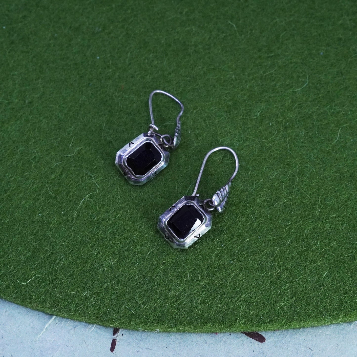 Vintage Sterling silver handmade earrings, 925 leaf with rectangular onyx
