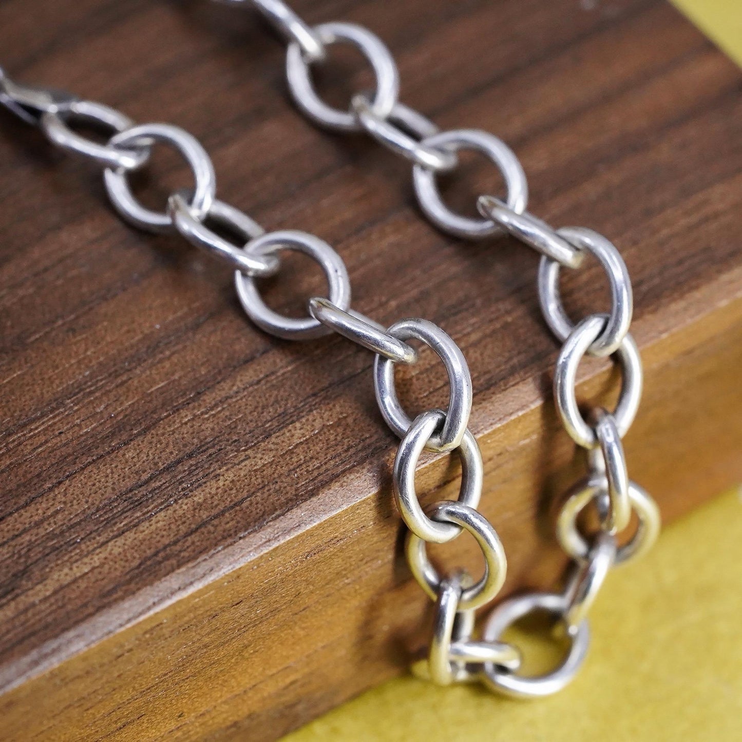 6.75” 7mm, Vintage sterling silver bold circle bracelet, 925 chain