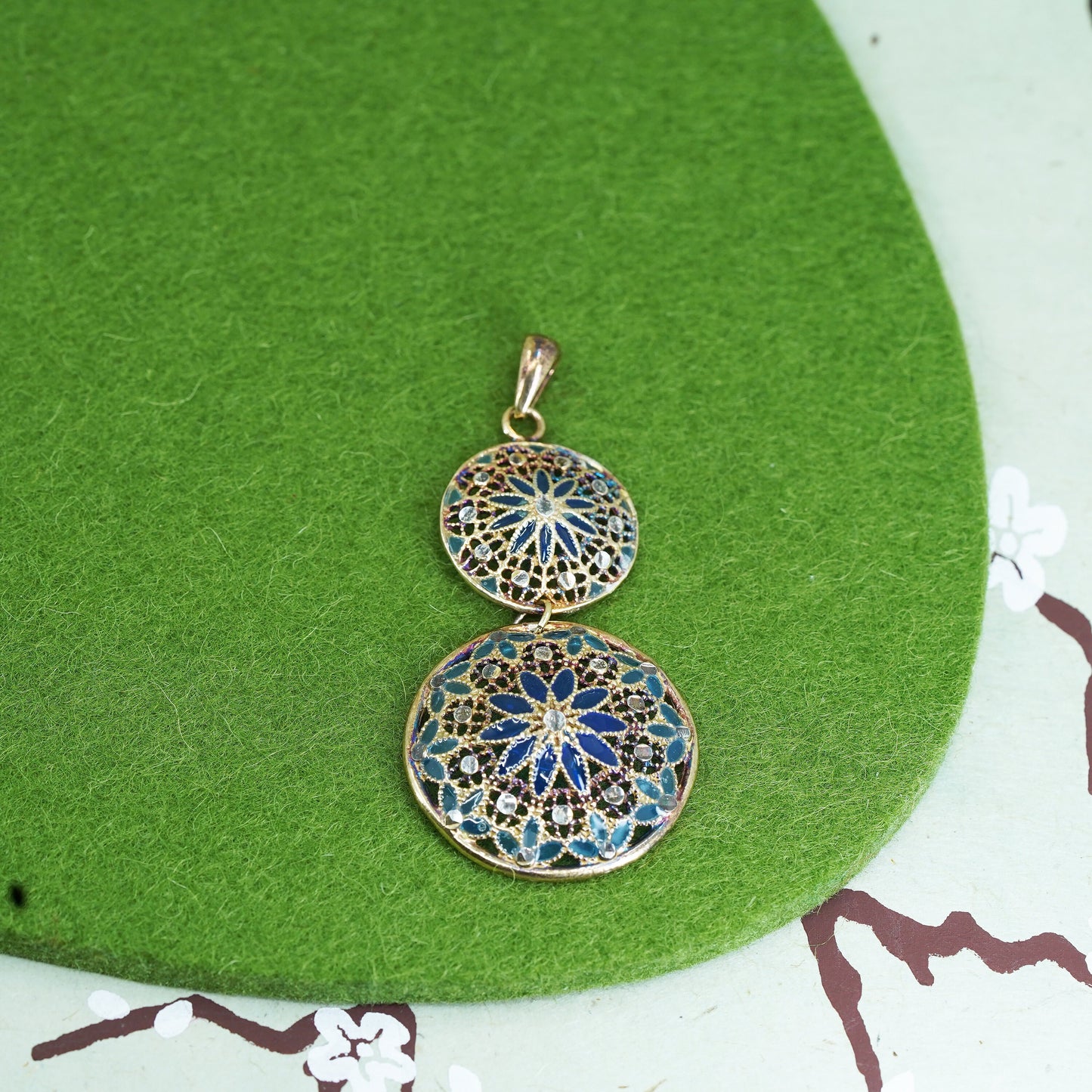 Italian Vermeil gold over Sterling silver pendant, 925 Filigree circle enamel