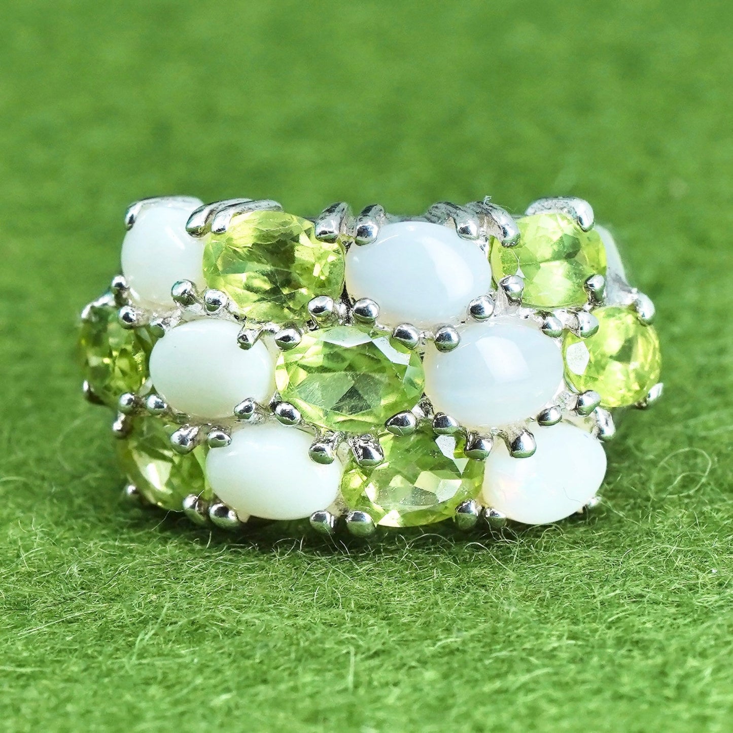 Size 6, vintage Sterling silver handmade ring, 925 band with opal and peridot