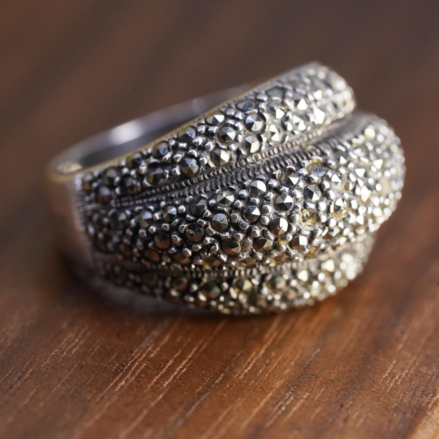 Size 8 VTG Sterling silver ring with cluster marcasites, 925 dome ribbed band