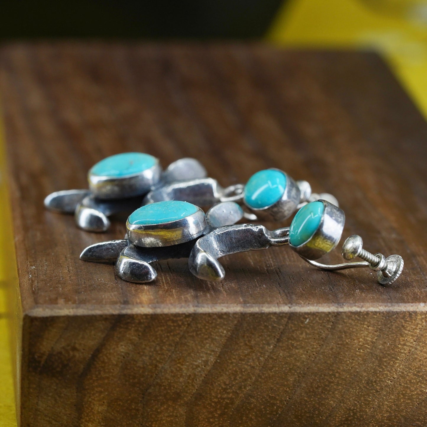 Vintage Sterling silver handmade earrings, 925 screw back with turquoise