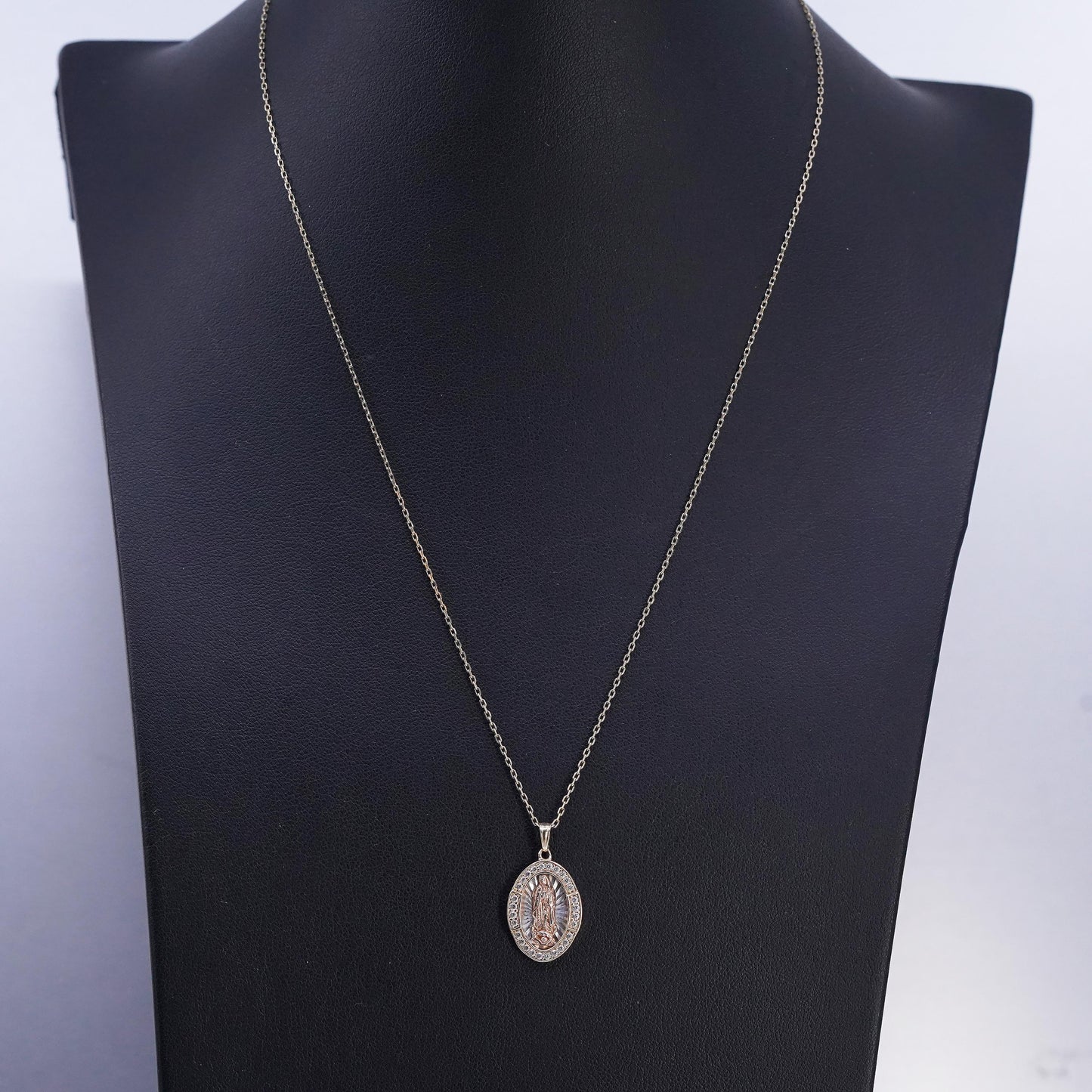 18" vermeil gold sterling 925 silver circle chain necklace Virgin Mary pendant
