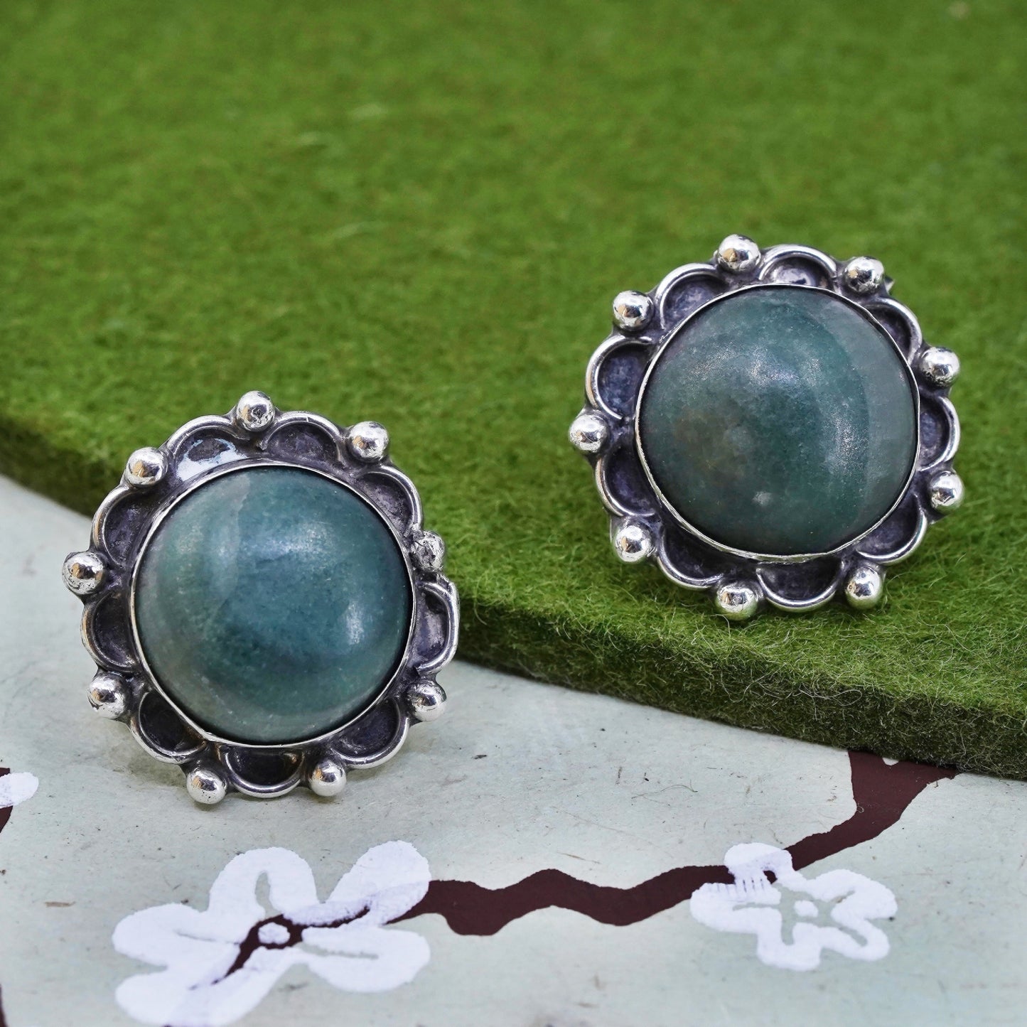 Vintage sterling 925 silver handmade screw back earrings with jade and beads