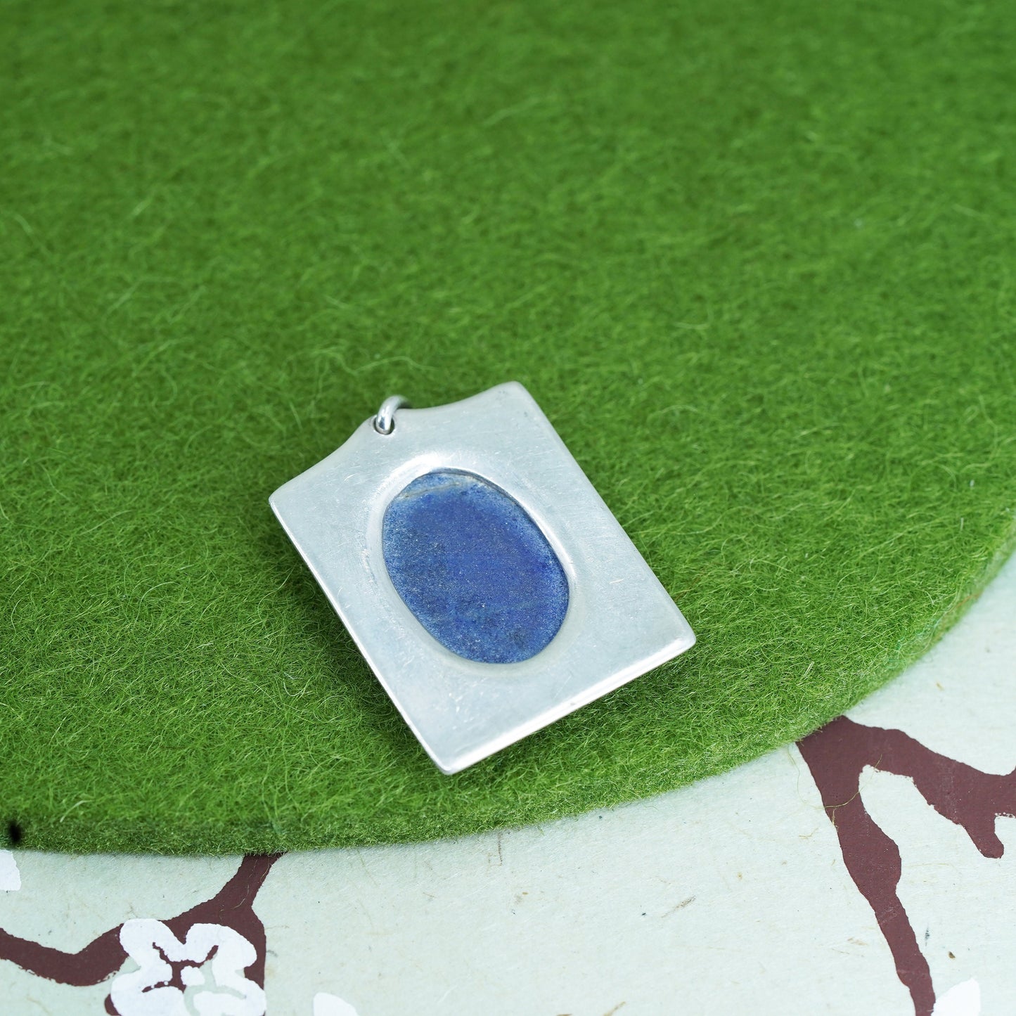 vintage sterling 925 silver handmade pendant with oval sodalite