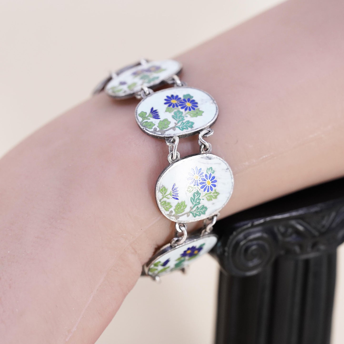 6.25”, Vintage handmade sterling 925 silver tennis bracelet with enamel flower