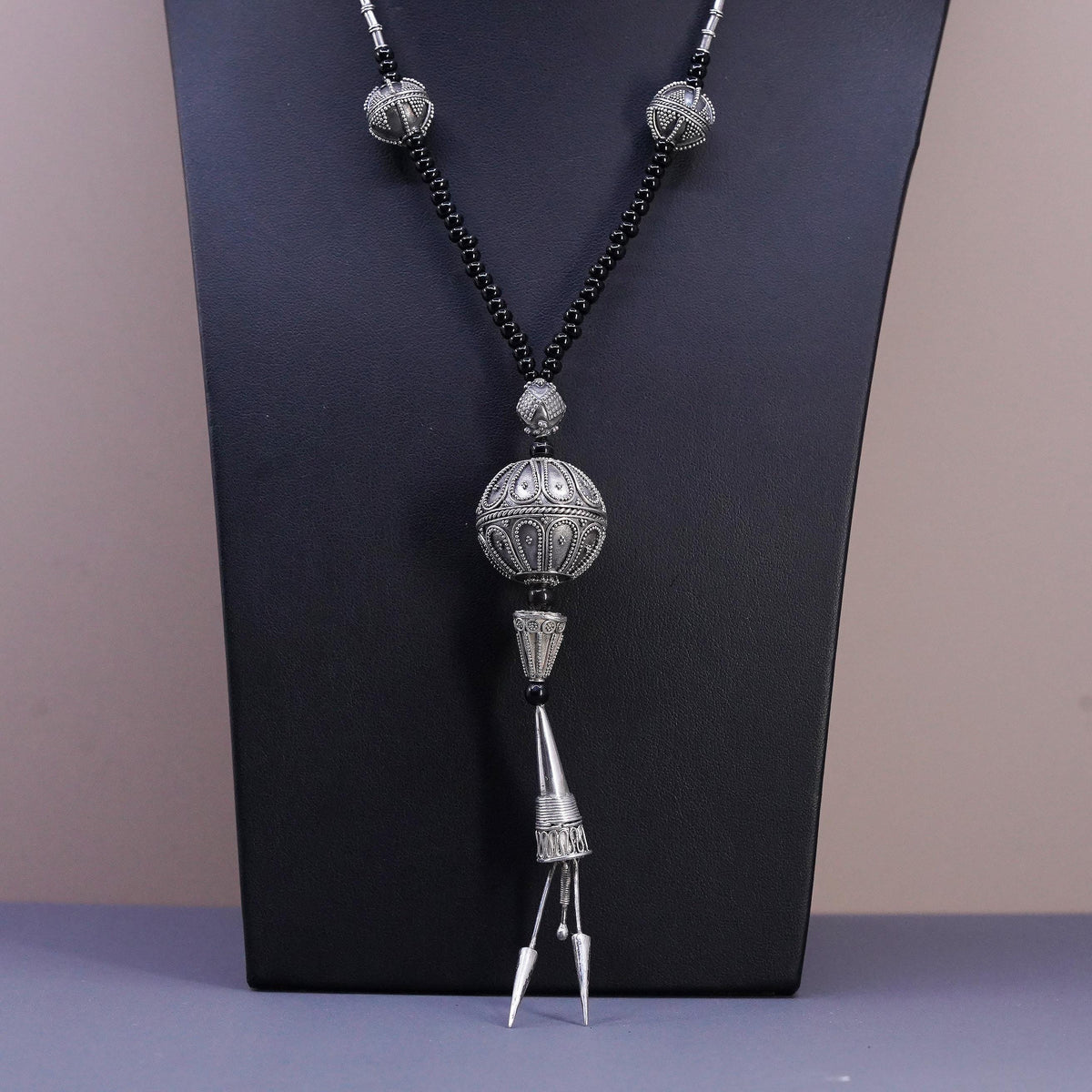 18", Sterling 925 Silver Beaded Necklace, Black Onyx, Ornate Sphere Pendant,