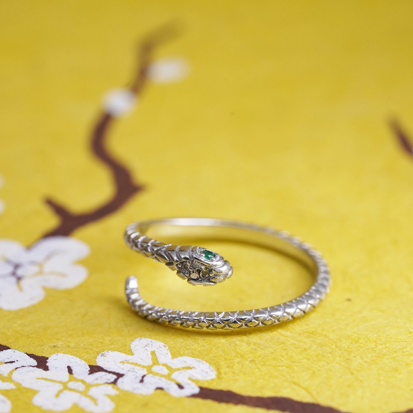 Size adjustable, Sterling silver ring, 925 snake wrap band with green enamel