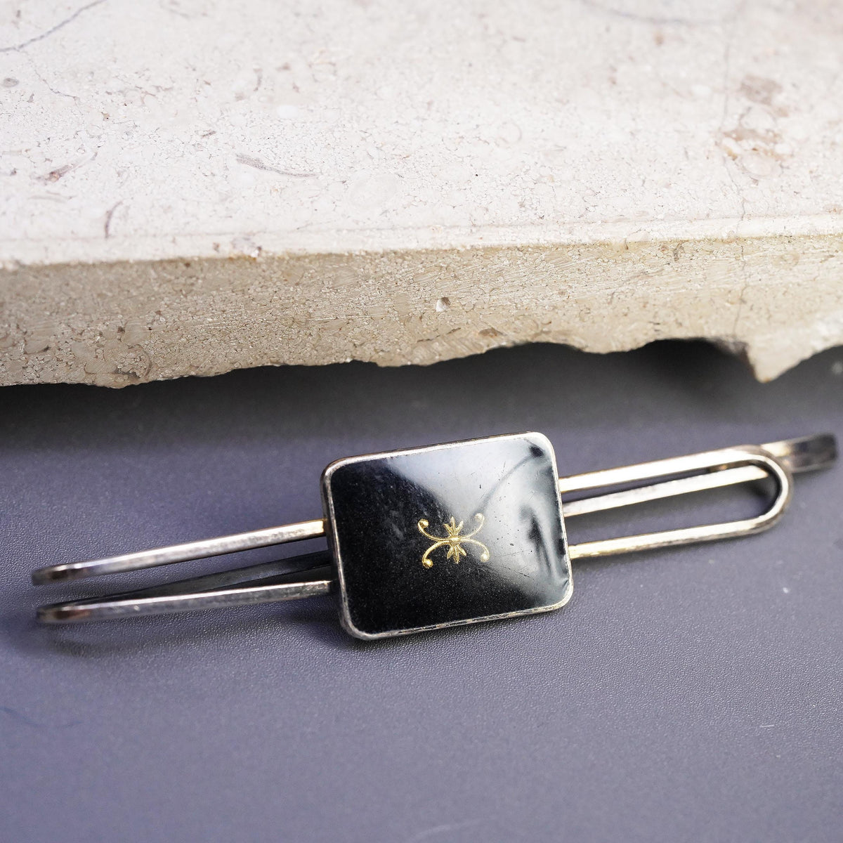 gold tone 830 Silver Black Enamel Tie Bar Gold Inlay Mid Century Men’s Jewelry