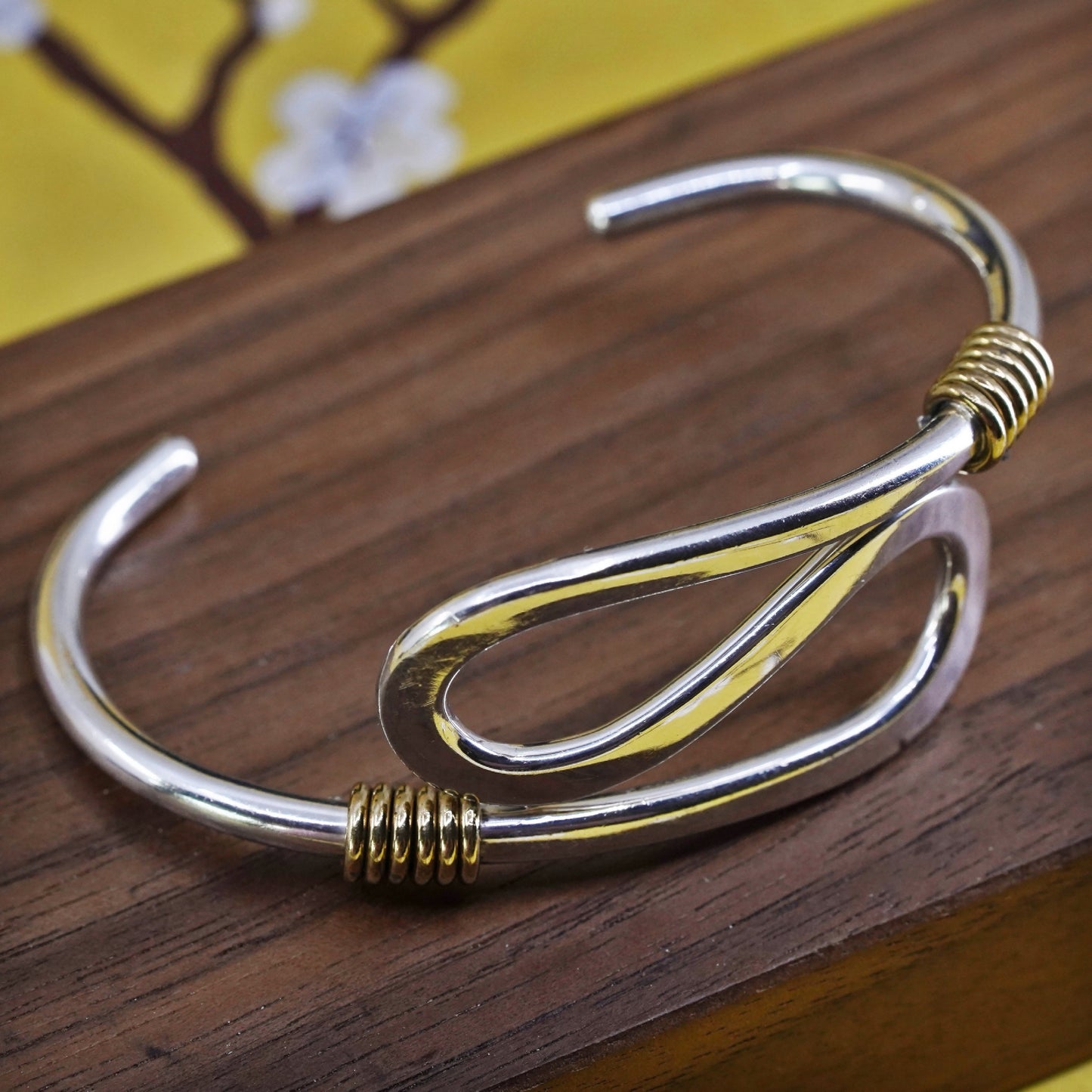 5.75”, two tone Sterling silver handmade bracelet, 925 cuff rope around details