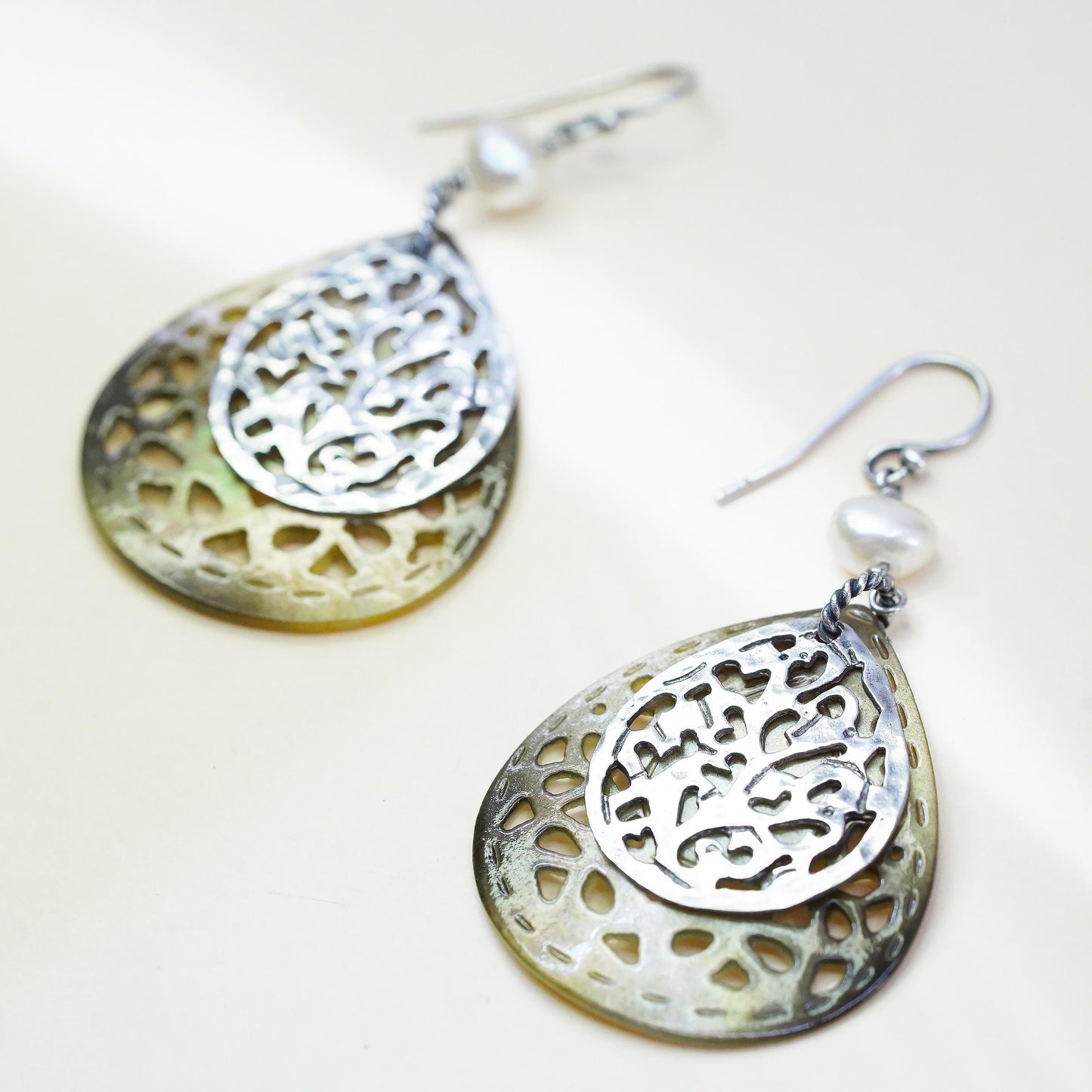 Retired Silpada Carved Shell Pearl 925 Sterling Silver Teardrop Earrings W1525