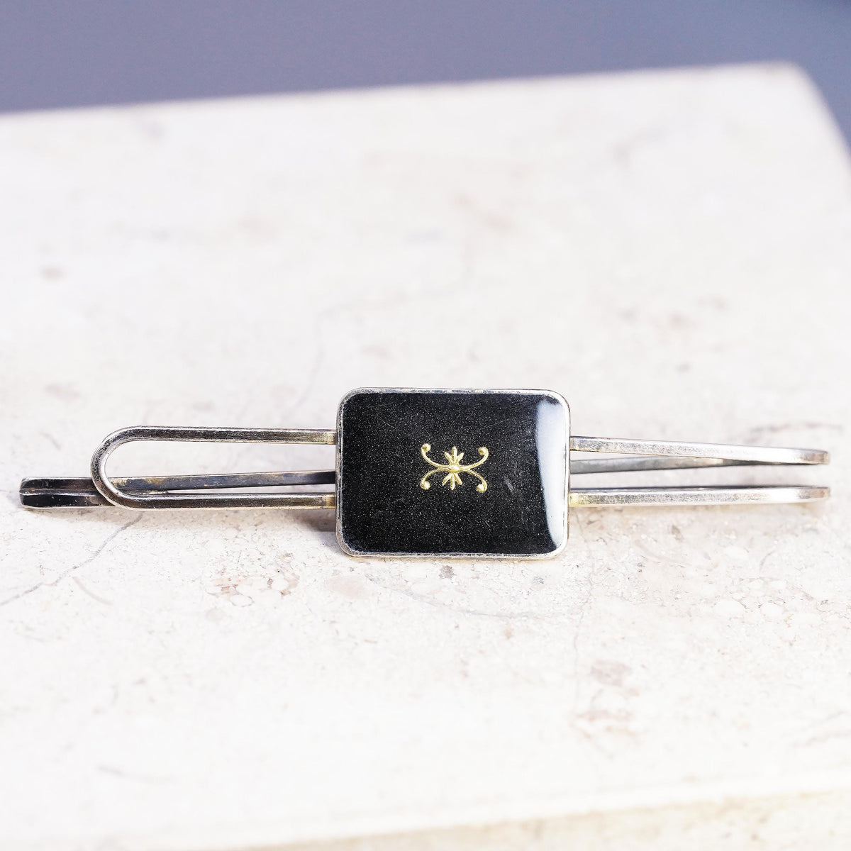 gold tone 830 Silver Black Enamel Tie Bar Gold Inlay Mid Century Men’s Jewelry