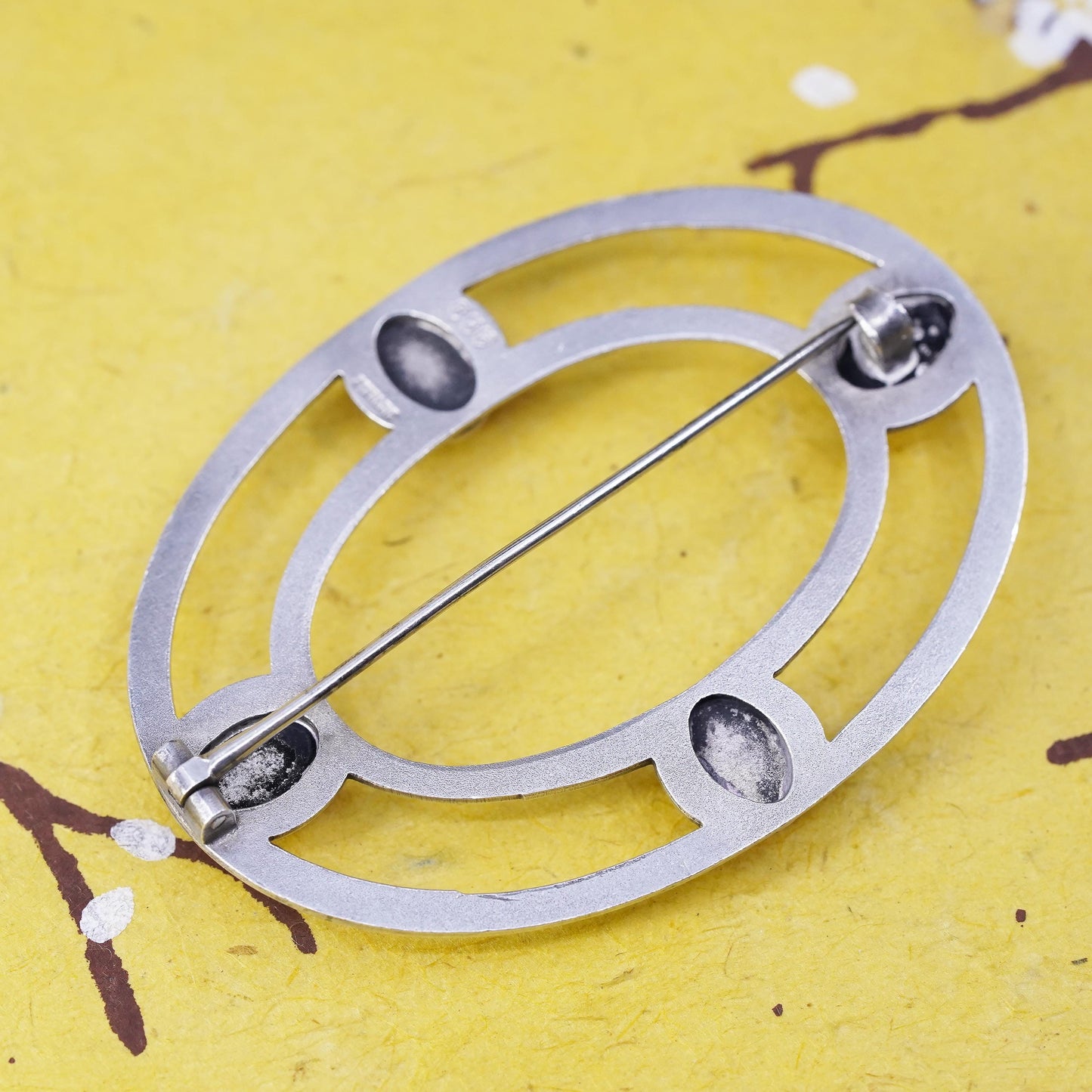 Vintage handmade sterling silver brooch, 925 silver oval with amber details