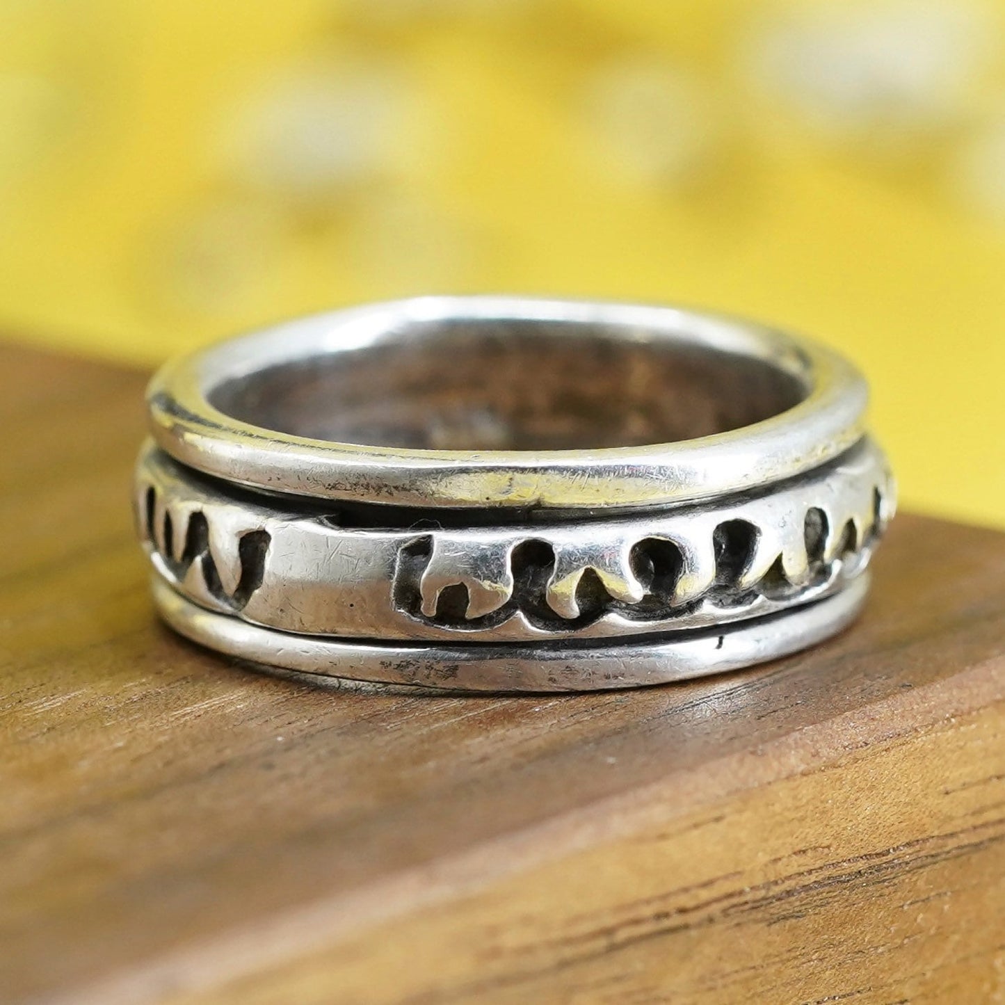Size 10, vintage Sterling silver prayer ring, textured 925 spinner band