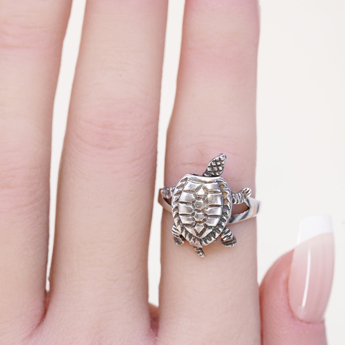 Size 5.25, Size 6, sterling silver 925 longevity turtle ring w/ movable joints