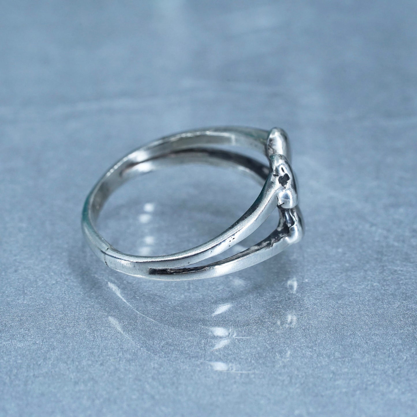 Size 7, vtg southwestern Sterling 925 silver handmade ring, lucky clover band