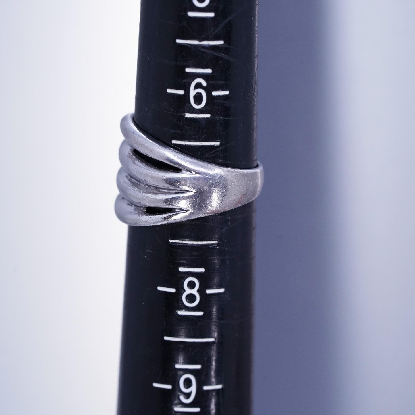 Size 6.75, vintage Sterling 925 silver handmade ring, modern ribbed band