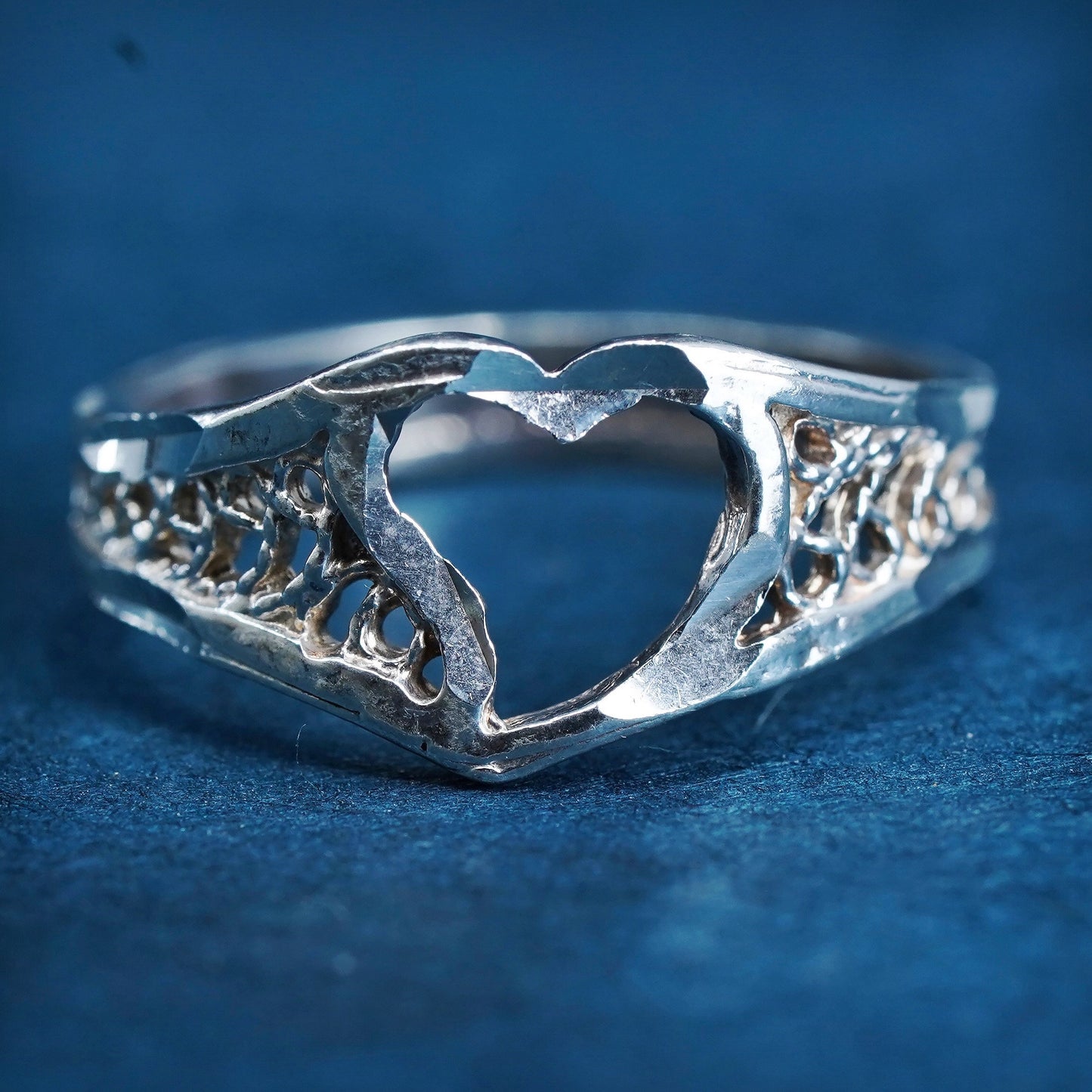 Size 6.5, vintage sterling silver handmade ring, 925 filigree heart band