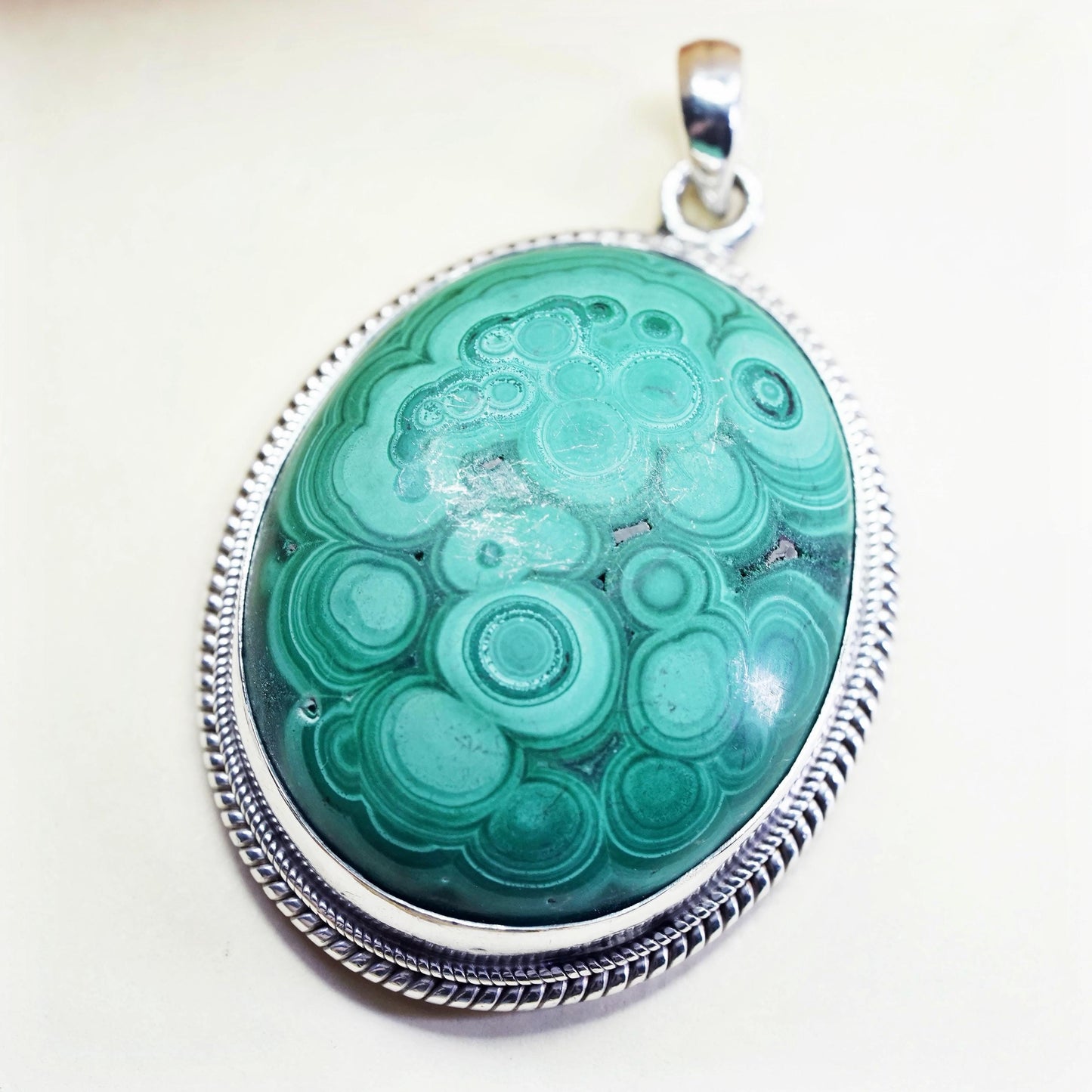 Vintage sterling 925 silver handmade huge pendant with oval dome malachite
