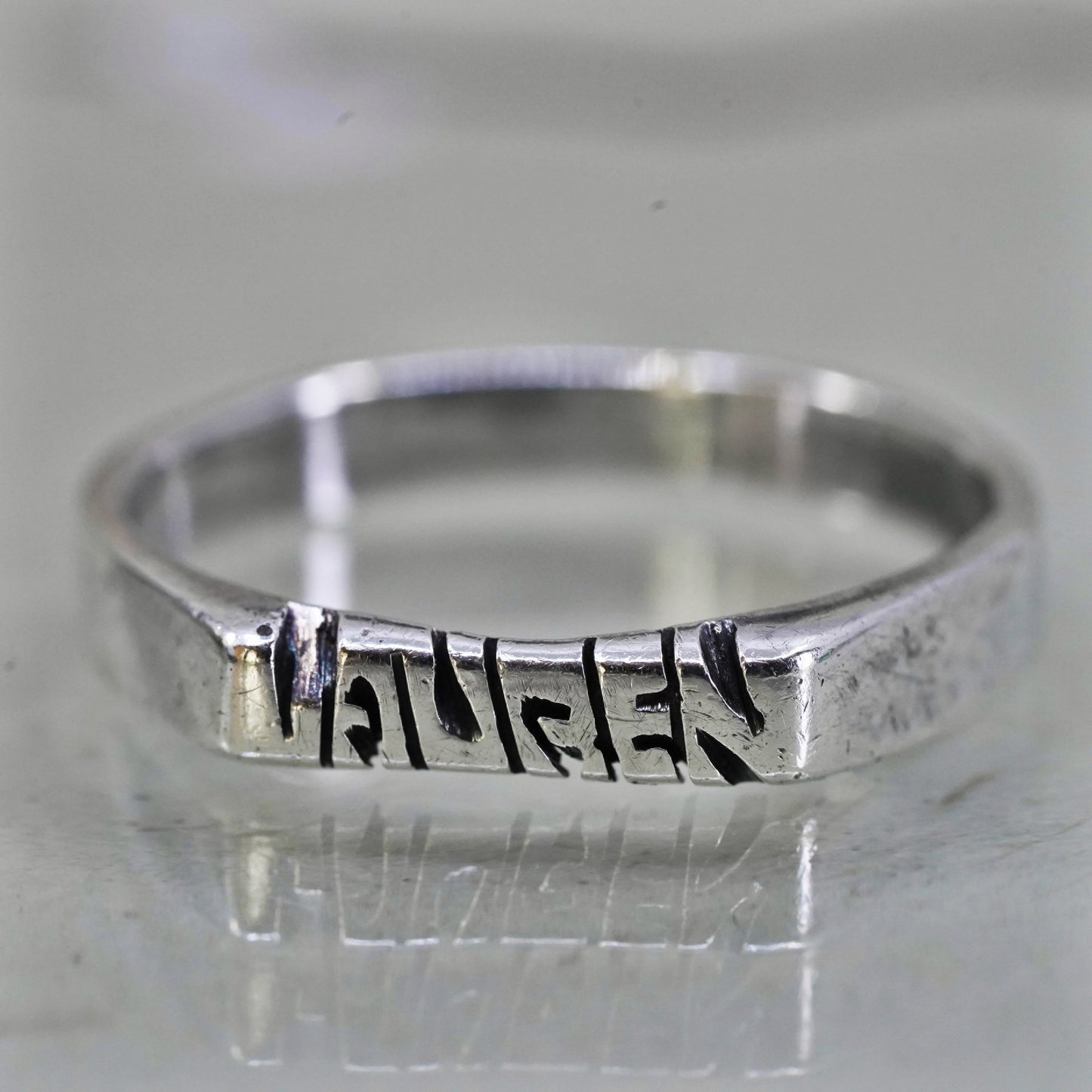 Size 8, vintage Sterling silver handmade ring, 925 name “Lauren” stackable band