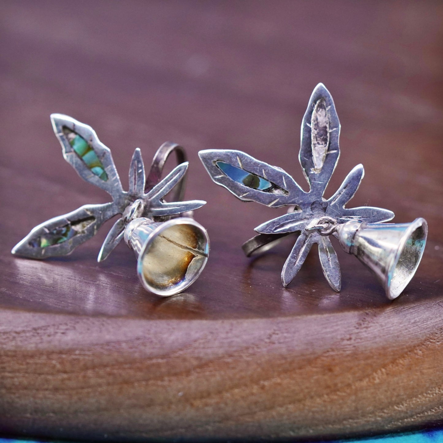 taxco Sterling silver screw back earrings, 925 leaves w/ chime bell and abalone