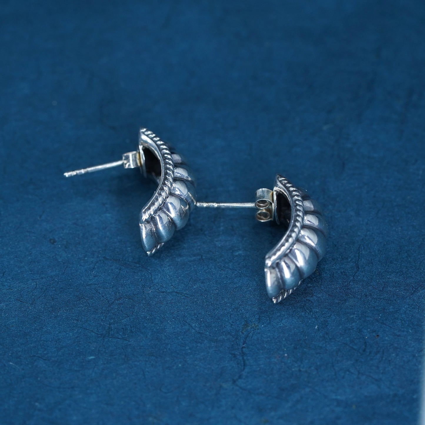 vintage Sterling silver handmade Ribbed earrings, modern 925 studs