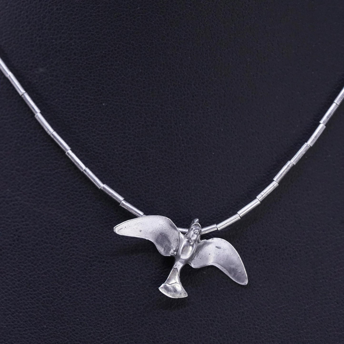 15", Native American Sterling 925 liquid silver necklace with done bird pendant