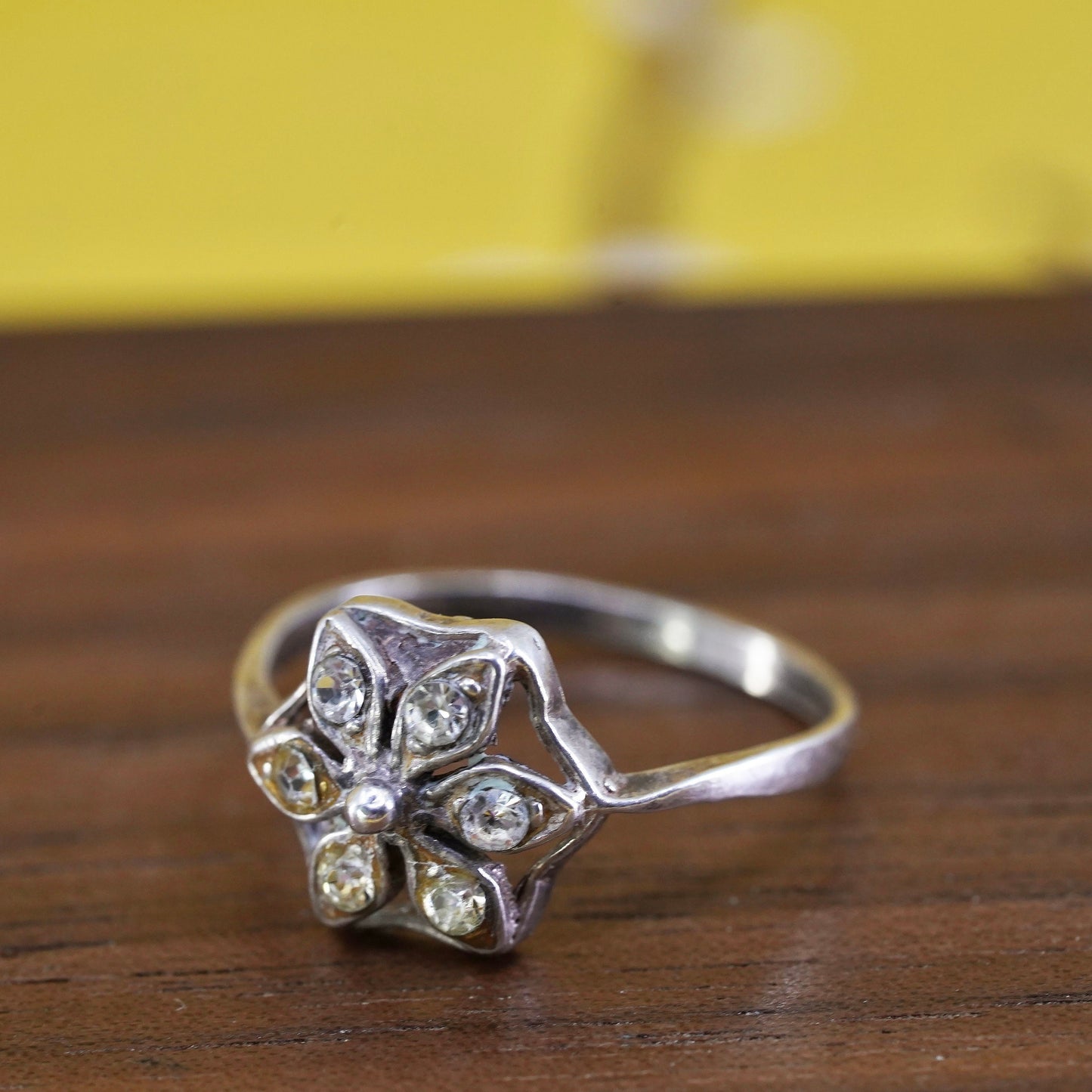 Size 6.5, vintage Sterling 925 silver handmade ring with cz snowflake flower