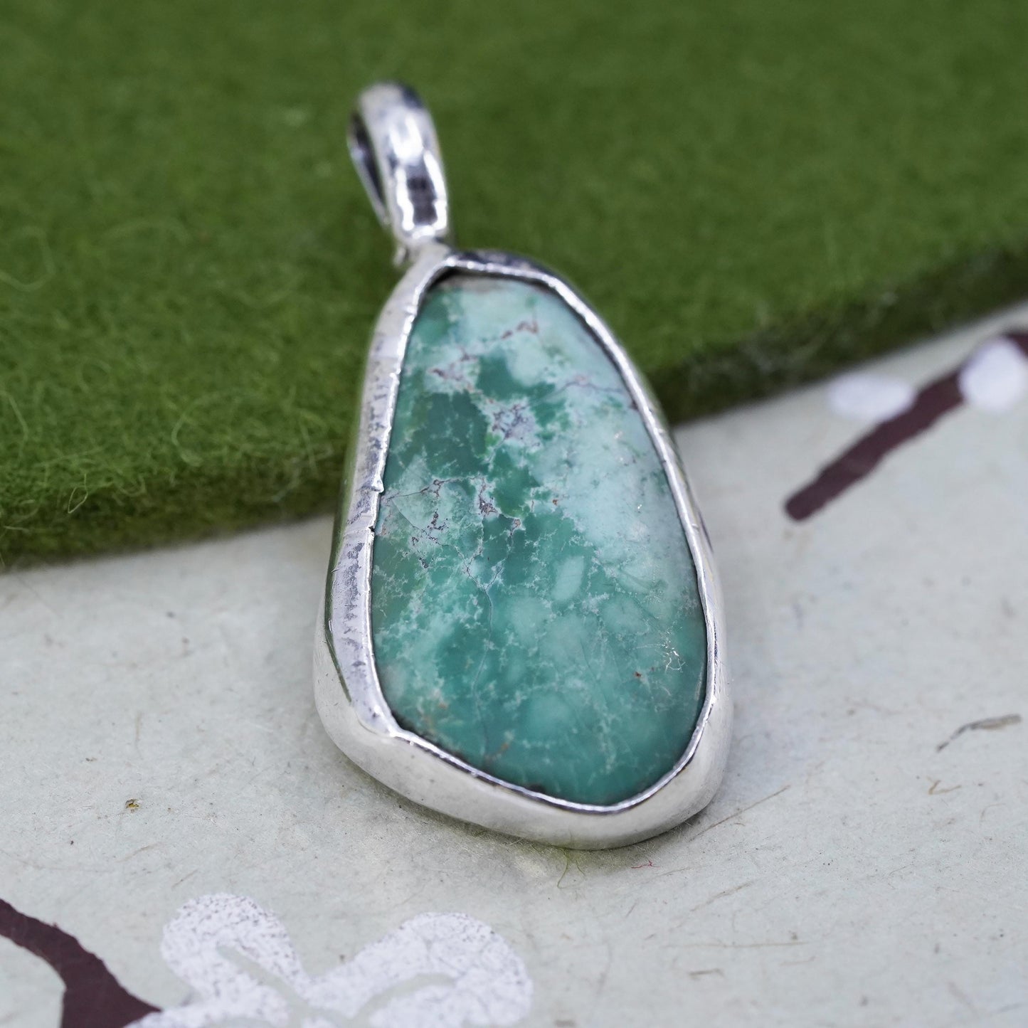 Native American Navajo Sterling 925 silver handmade pendant with turquoise