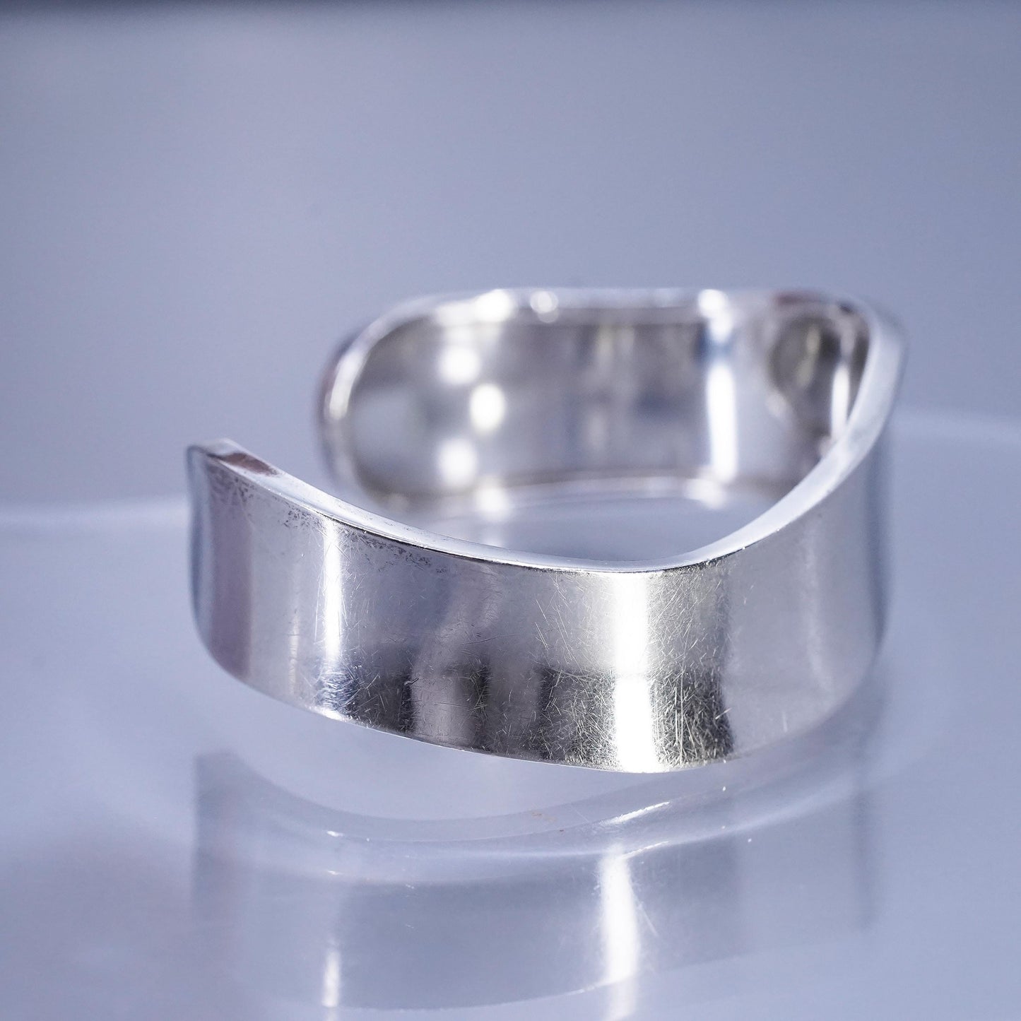 6.25”, Mexican Sterling 925 silver handmade bracelet, wide ribbed wide cuff