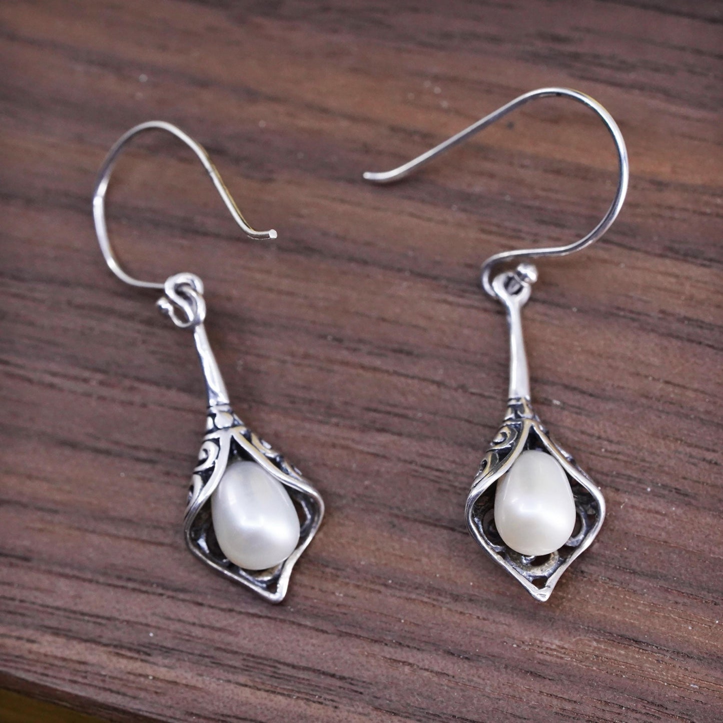 Sterling silver handmade earrings, 925 filigree teardrop drops with pearl