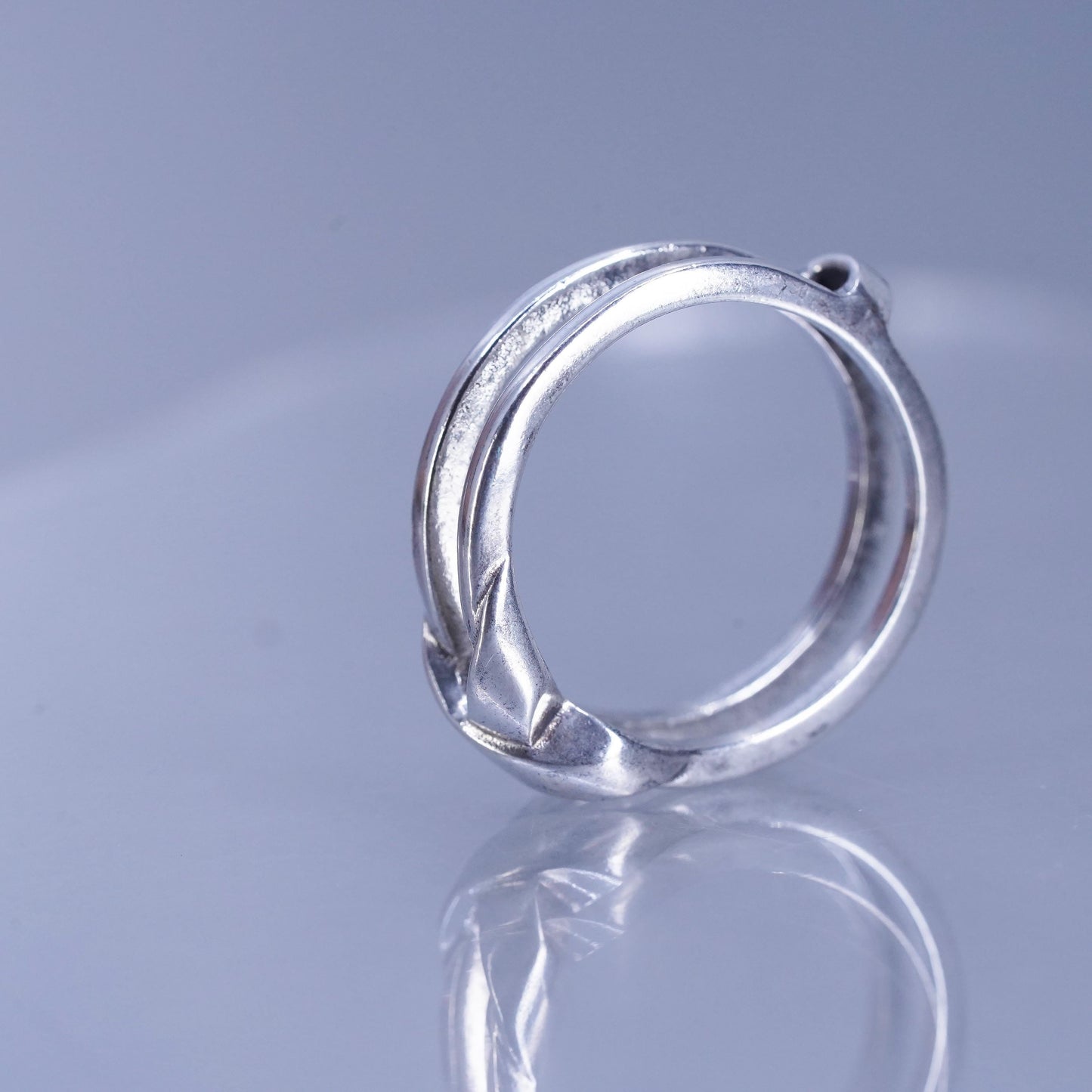 Size 10, vintage Sterling 925 silver ring, crossed double band