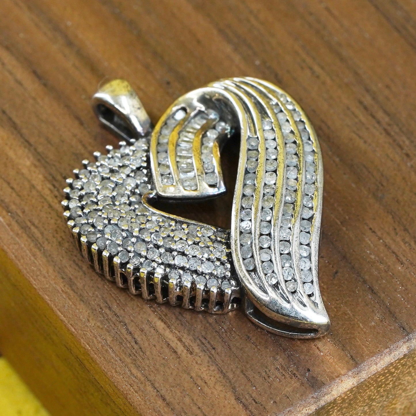 Vintage sterling silver pendant, 925 heart w/ 2 carats genuine cluster diamond