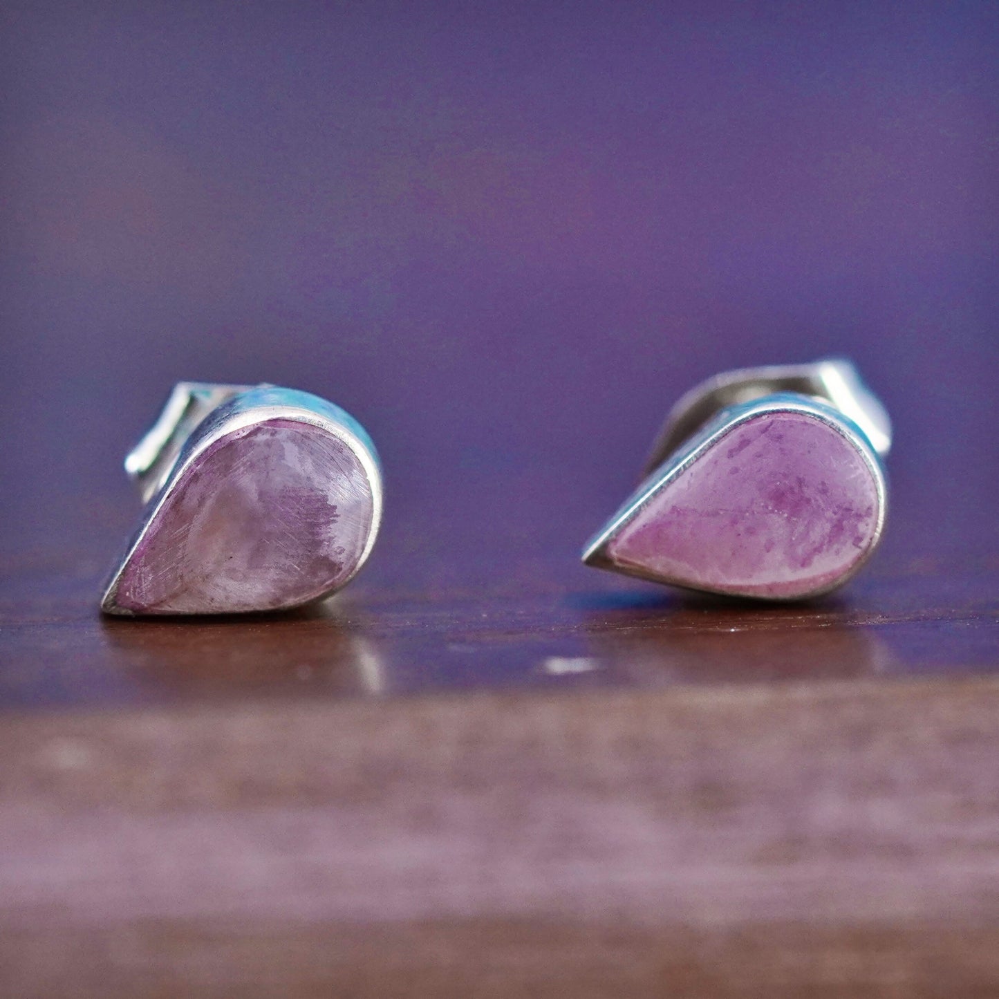 Vintage Sterling 925 silver studs with mother of pearl, earrings