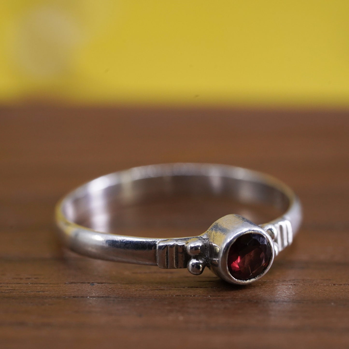 Size 7, vintage Sterling 925 silver stackable ring with ruby