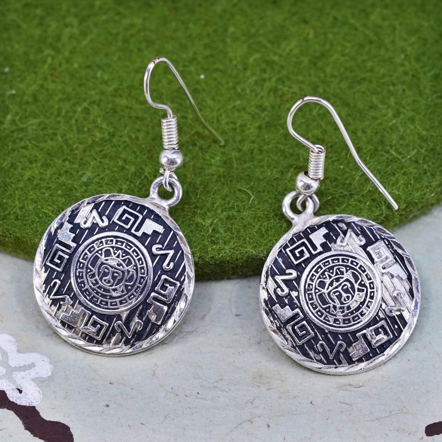 Vintage sterling silver handmade earrings, 925 circle with Mayan calendar