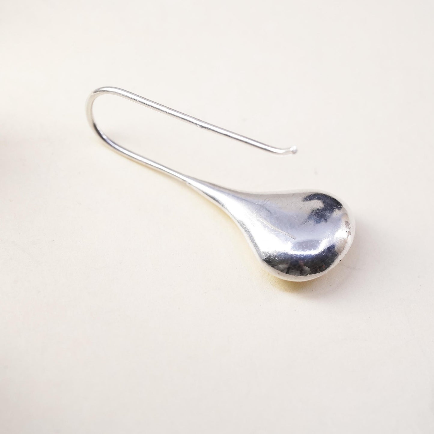 vintage modernist sterling silver 925 handmade single teardrop earring